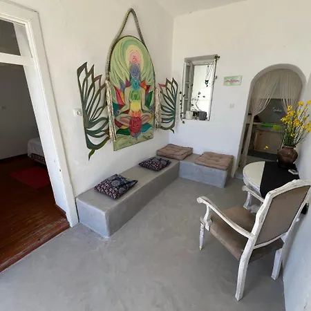 Vakantiehuis Roumi Nisiros Nikiá