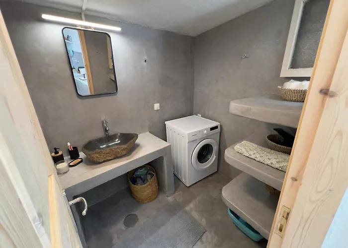 Roumi Nisiros Nikiá